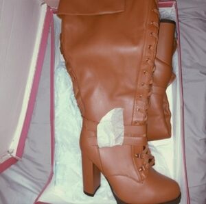 Chic Tan Over the Knee Boots